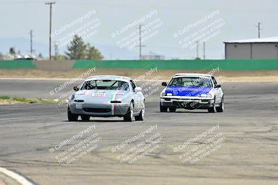 media/May-04-2025-Lucky Dog Racing (Sun) [[21629467aa]]/Turn 9 (115-130pm)/
